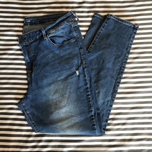 16 Distressed Old Navy Rockstar Skinny Jeans